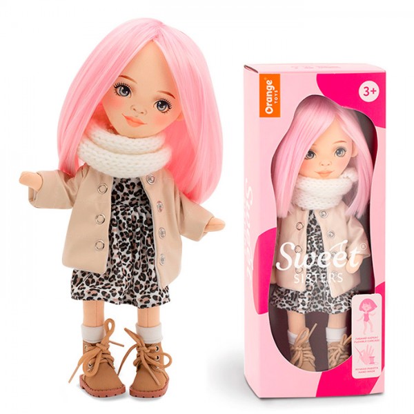 Мягкая кукла Sweet Sisters: Sunny в пальто мятного цвета 32 см, коллекция Европейская зима фото